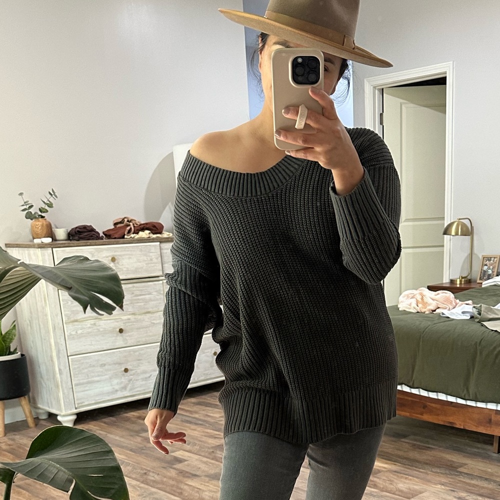 Gray Aerie sweater